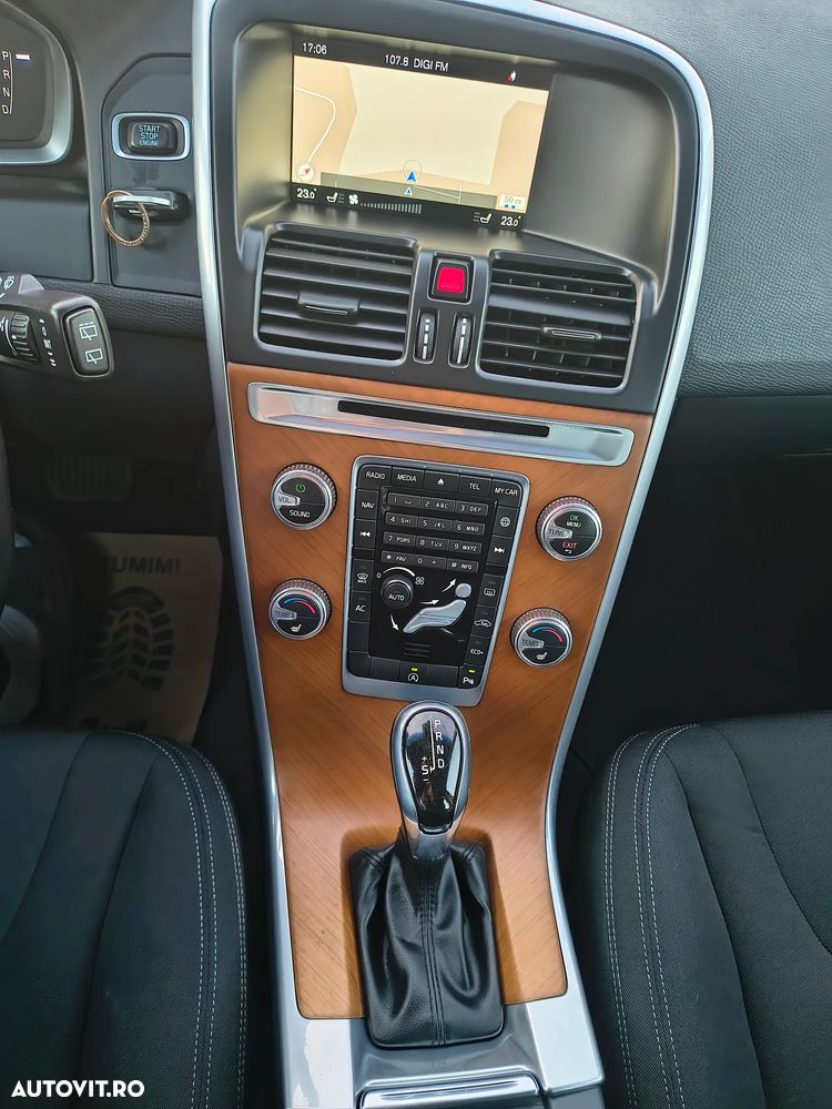 Volvo XC 60 D4 VEA Start-Stop Summum - 8