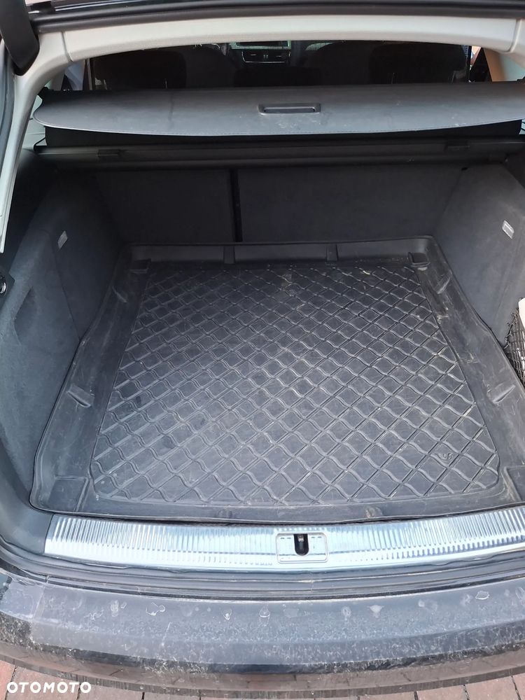 Audi A4 Avant 2.0 TDI - 18