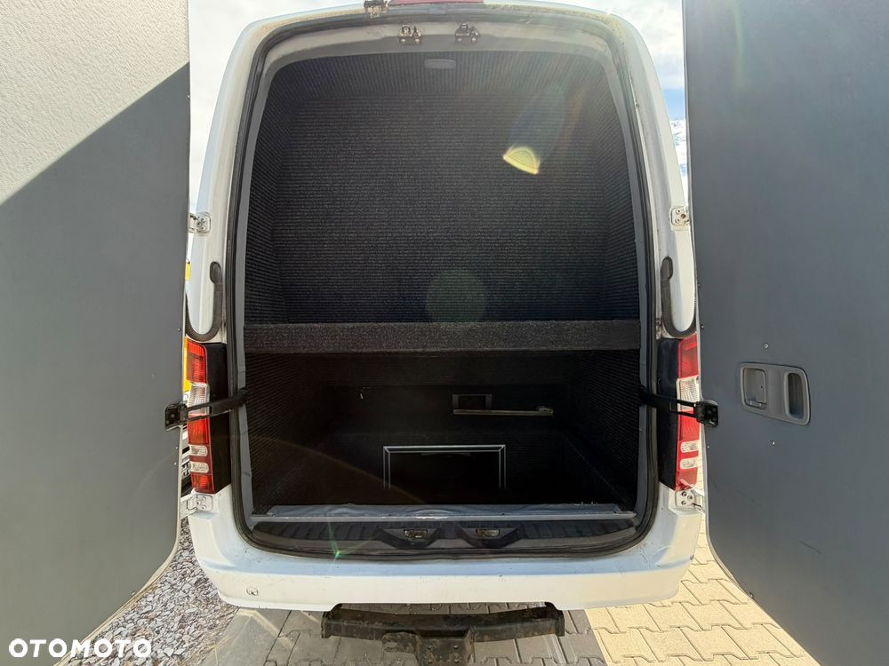 Mercedes-Benz Sprinter 519 - 6