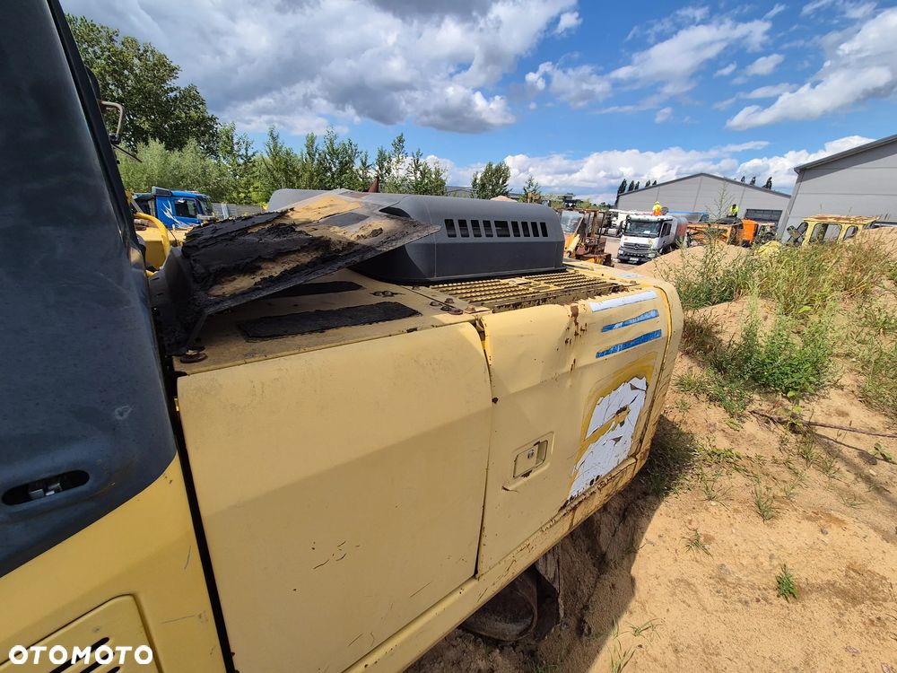 Komatsu pc210lc - 9