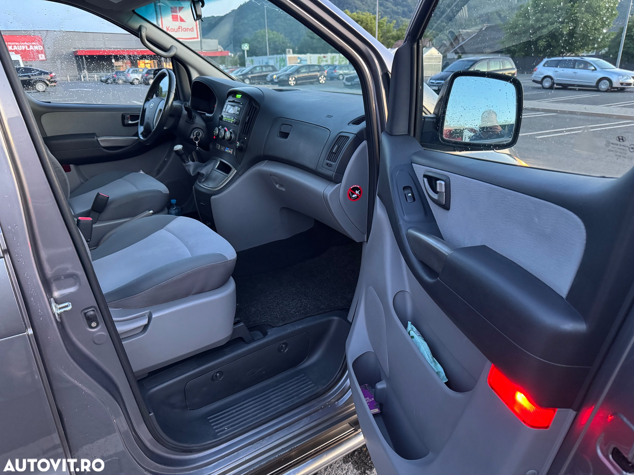 Hyundai H-1 2.5 CRDi Travel Comfort - 9