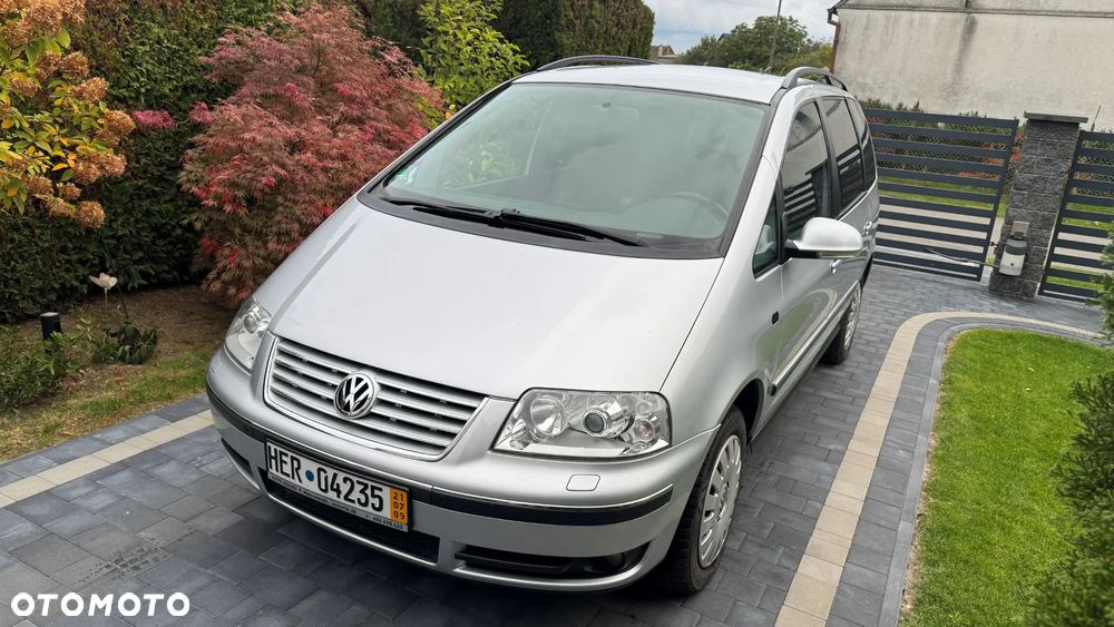 Volkswagen Sharan 2008 photo 3
