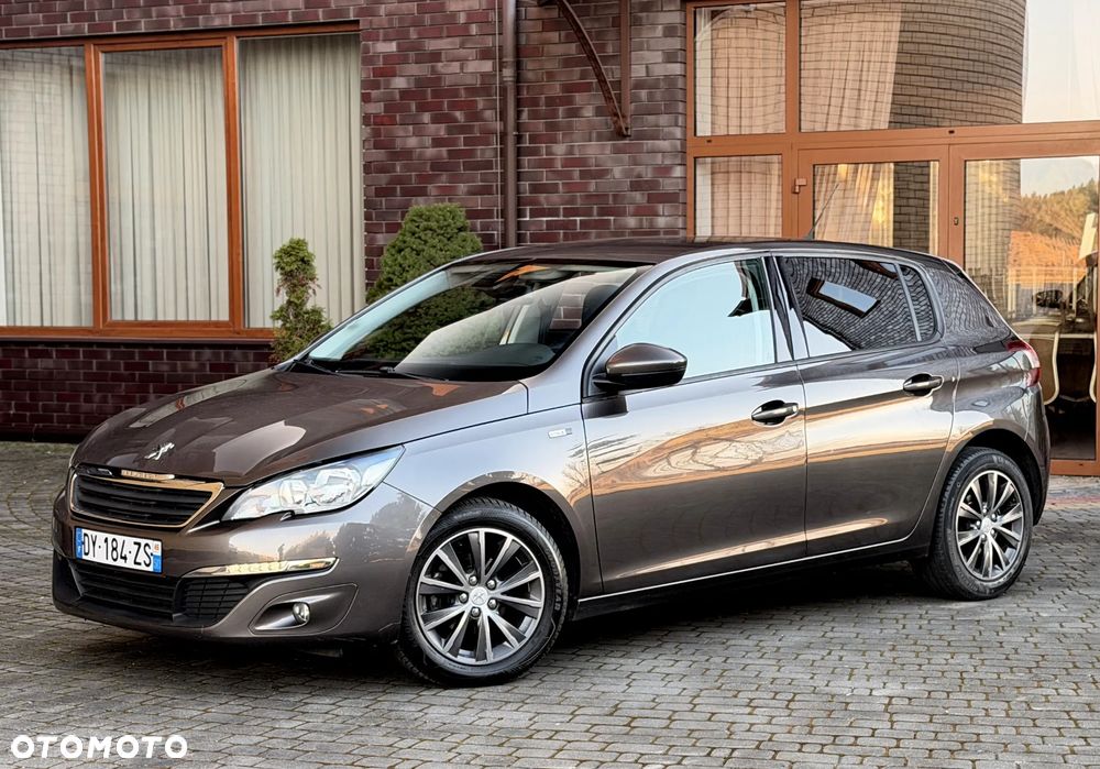 Peugeot 308 1.2 PureTech GPF Allure S&S - 10