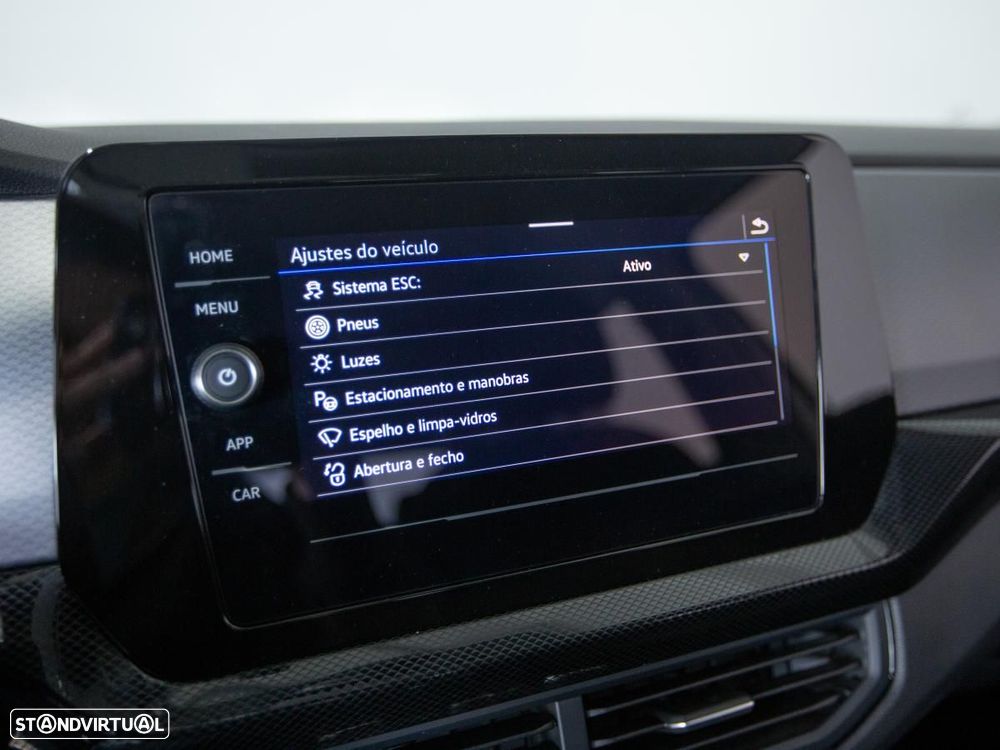 VW T-Cross 1.0 TSI Life - 24