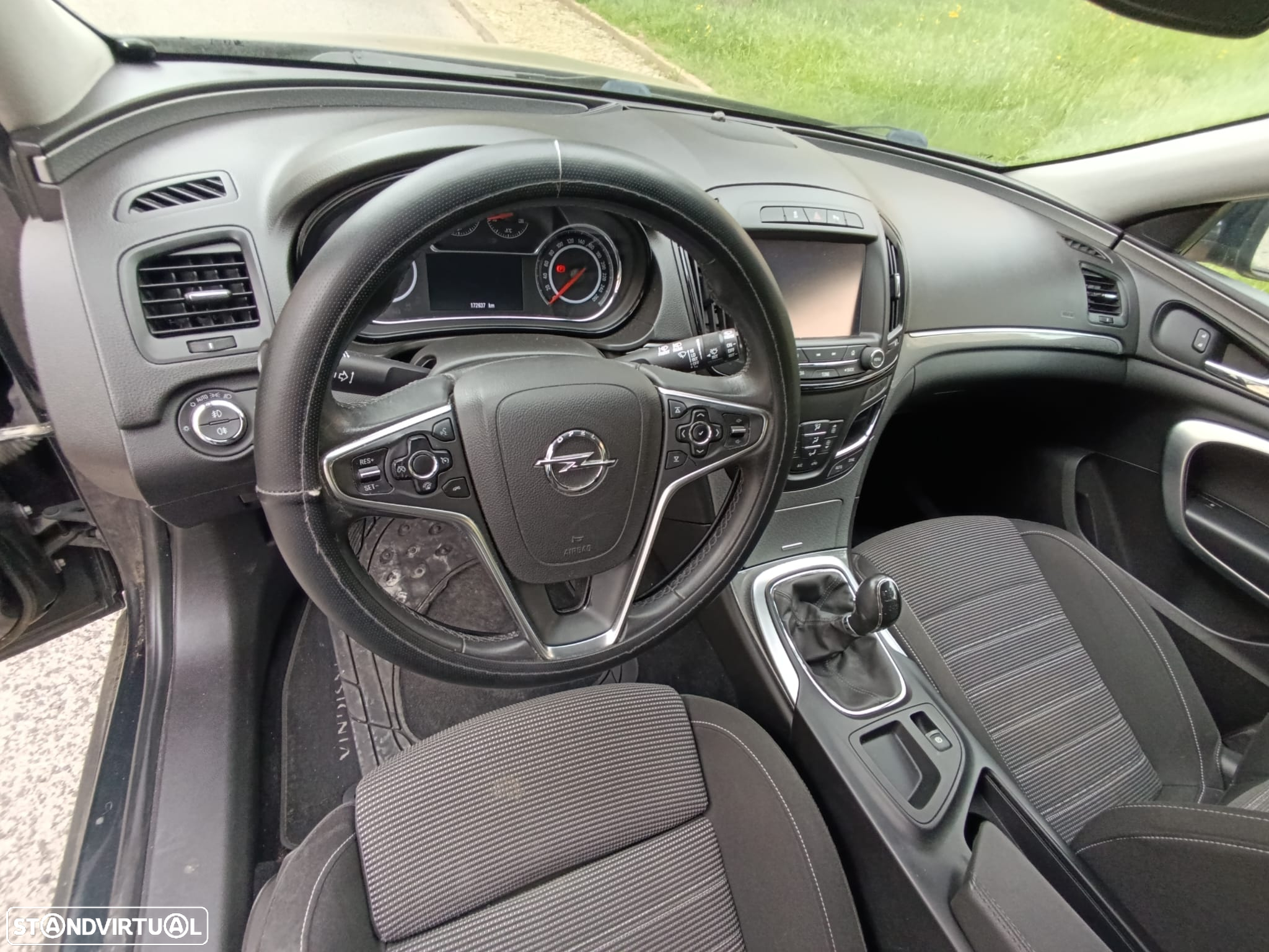 Opel Insignia Sports Tourer 1.6 CDTi Executive S/S - 12