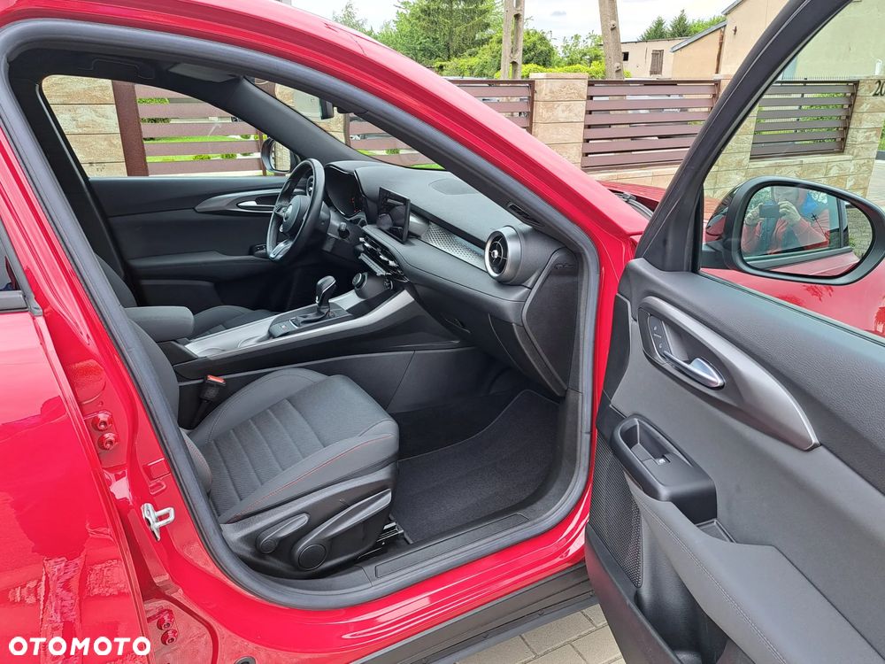 Alfa Romeo Tonale 1.5 T4 GSE mHEV Super DCT - 13