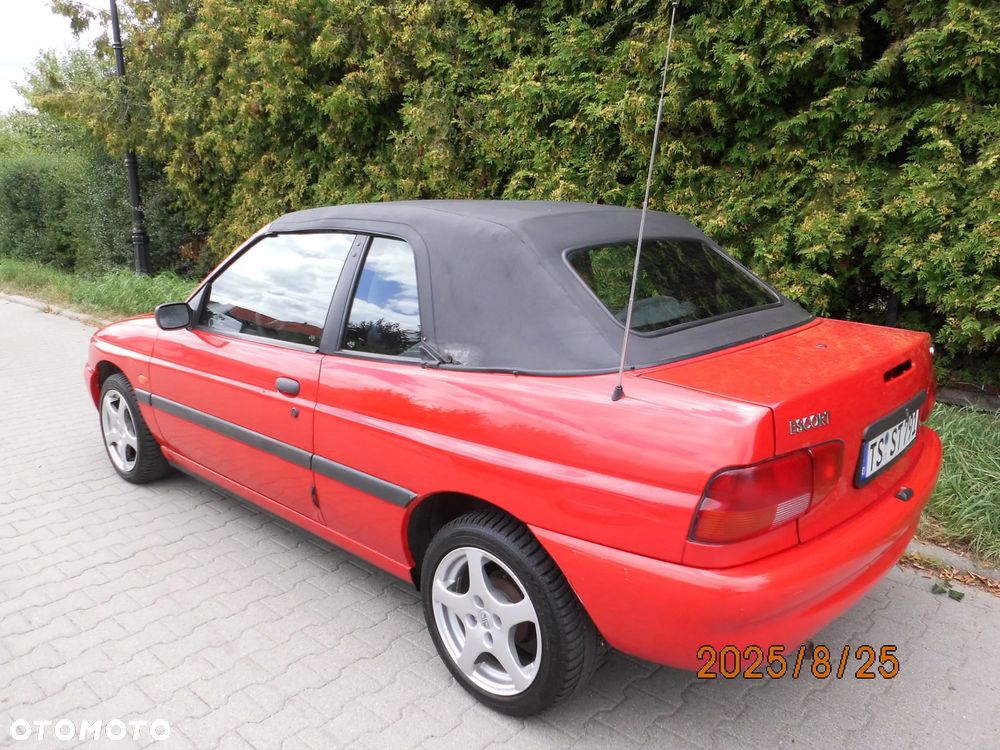 Ford Escort 1.6 16V Flair - 6