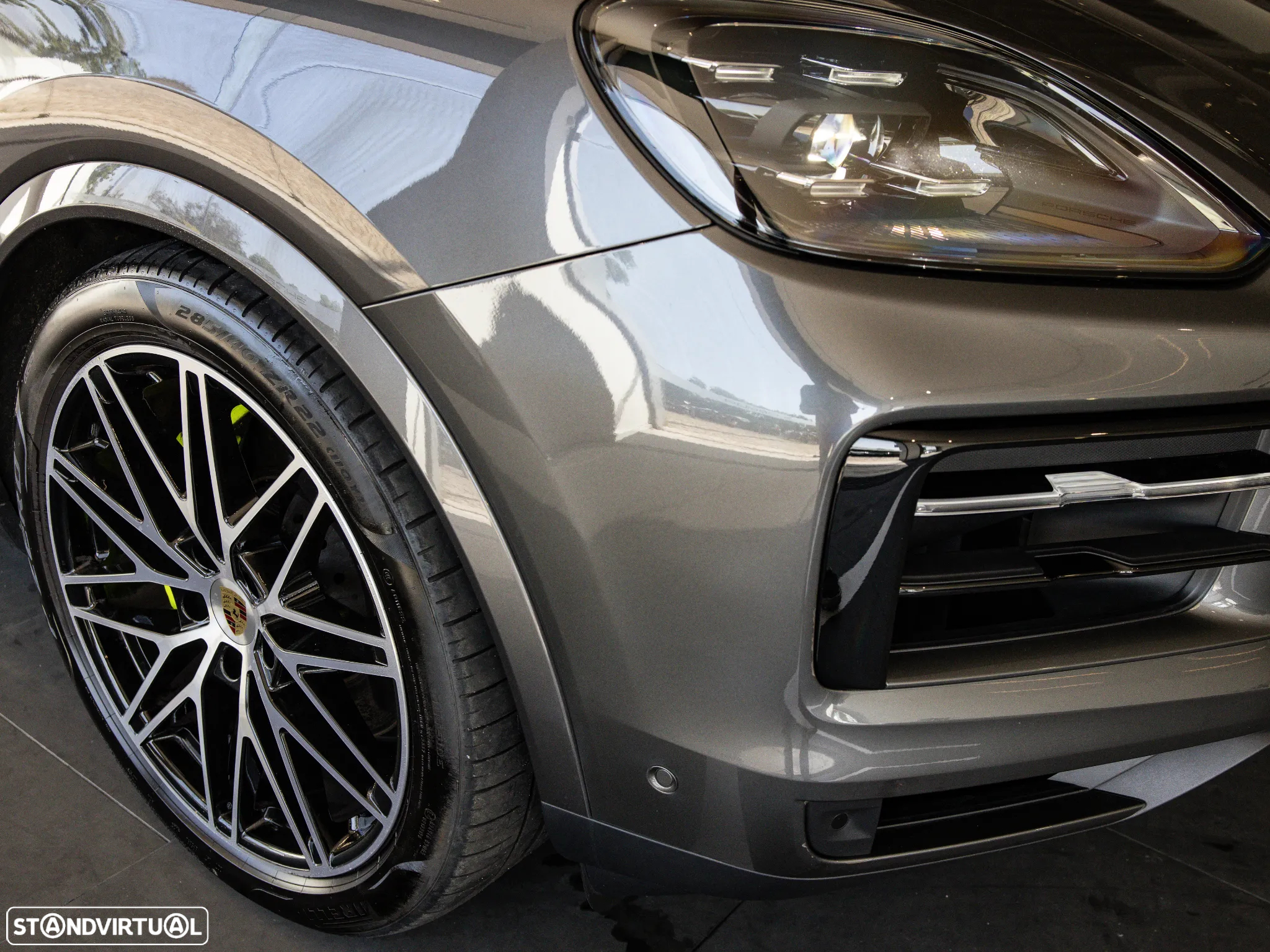 Porsche Cayenne Coupé E-Hybrid - 8
