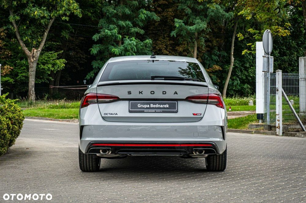 Skoda Octavia - 8