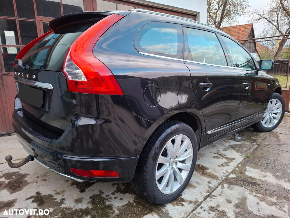 Volvo XC 60 D5 AWD Summum - 6