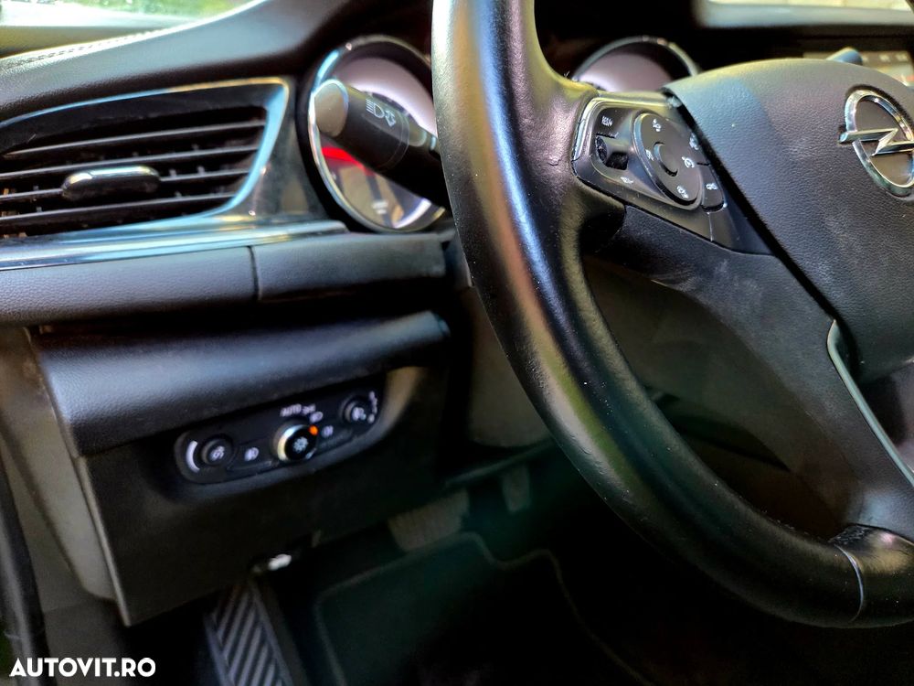 Opel Insignia 1.6 CDTI ECOTEC Cosmo Aut. - 11