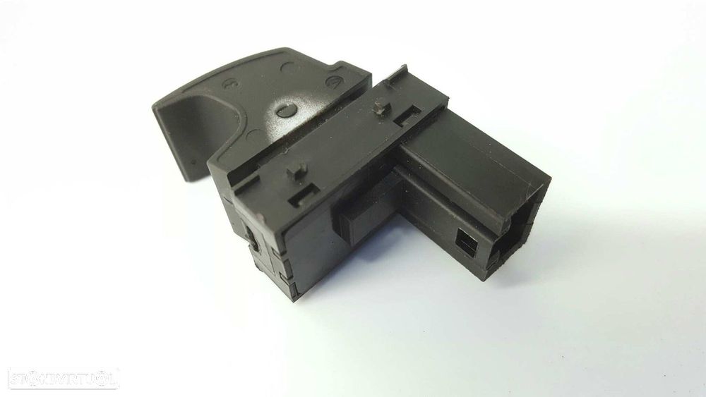 COMANDO DO ELEVADOR TRASEIRO ESQUERDO VOLKSWAGEN TOUAREG (7LA) V6 - 3