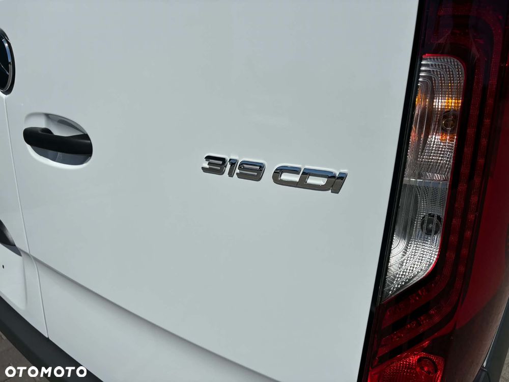 Mercedes-Benz Sprinter - 8