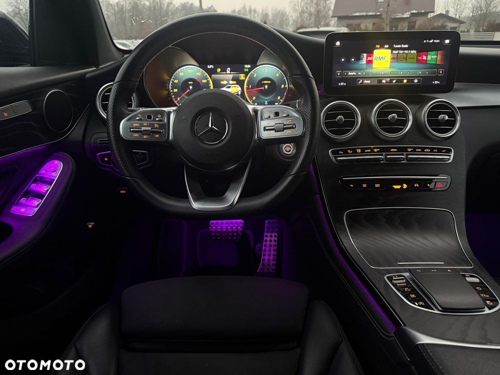Mercedes-Benz GLC 220 d 4Matic 9G-TRONIC AMG Line - 11