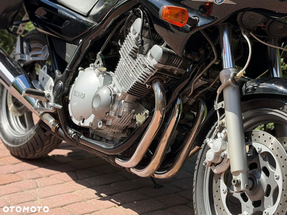 Yamaha XJ - 12