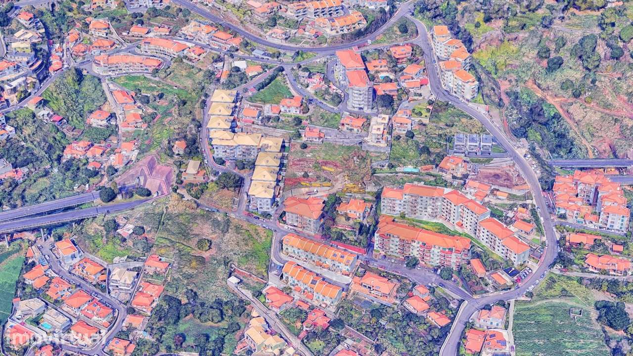 Moradias da Quinta | Moradia B | T3 Nova | Caniço | Vista Desafogada | - Grande imagem: 5/18