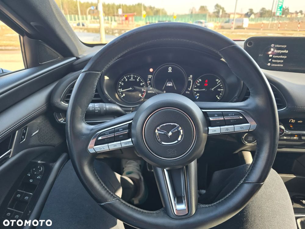 Mazda 3 2.0 mHEV Hikari - 22