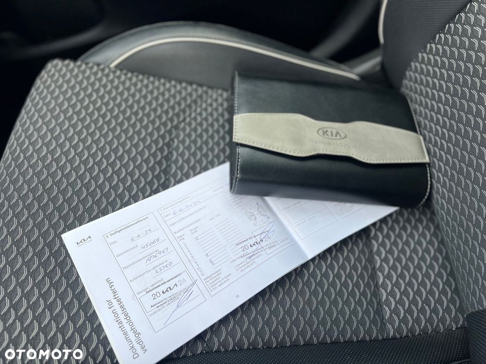 Kia Ceed 1.6 GDI DCT OPF Platinum Edition - 22
