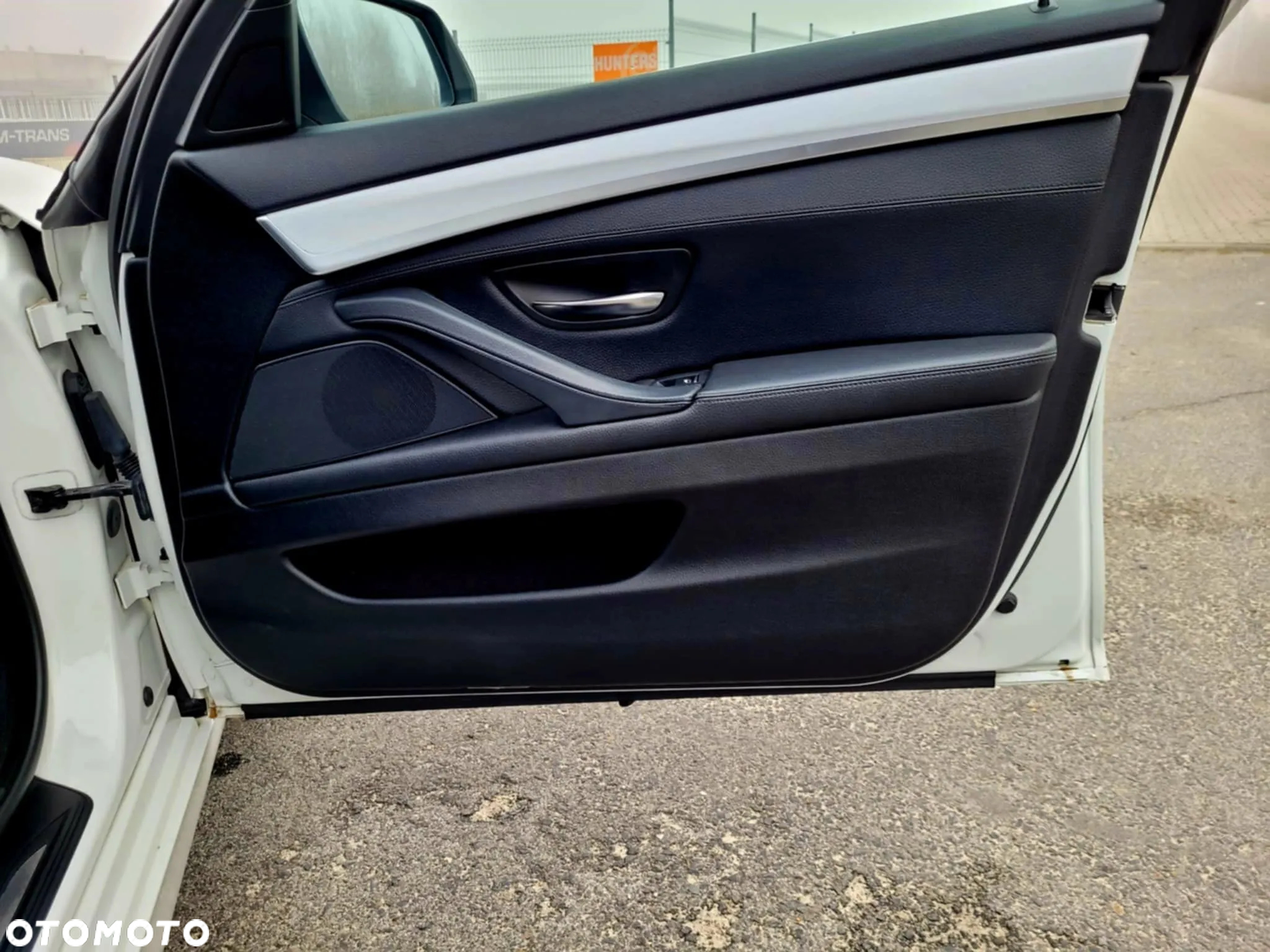 BMW Seria 5 520d xDrive - 15