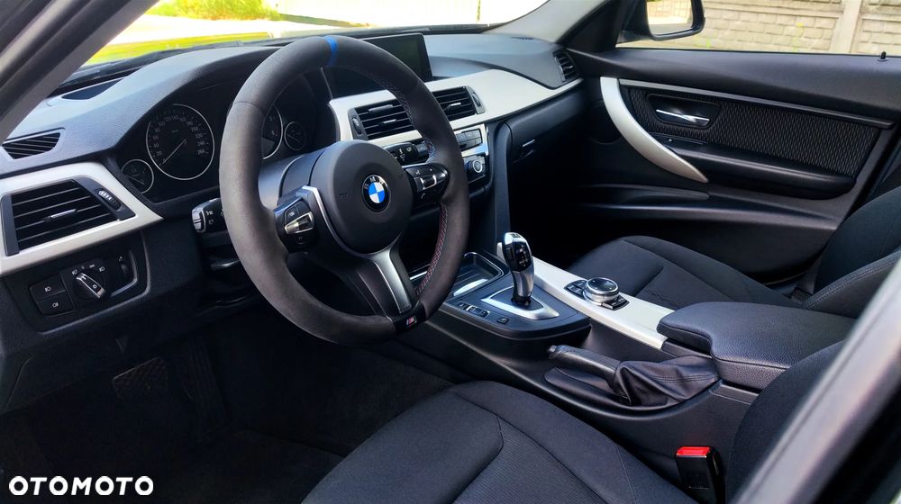 BMW Seria 3 318d Blue Performance Sport Line - 28