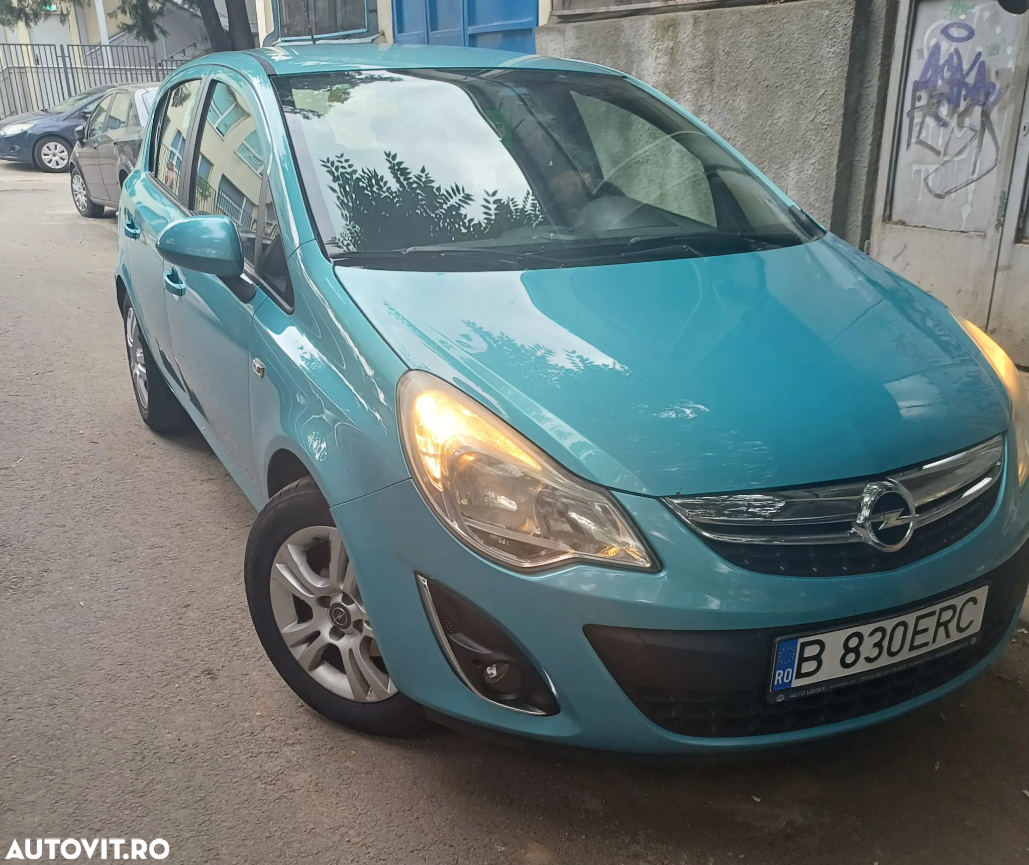 Opel Corsa - 2