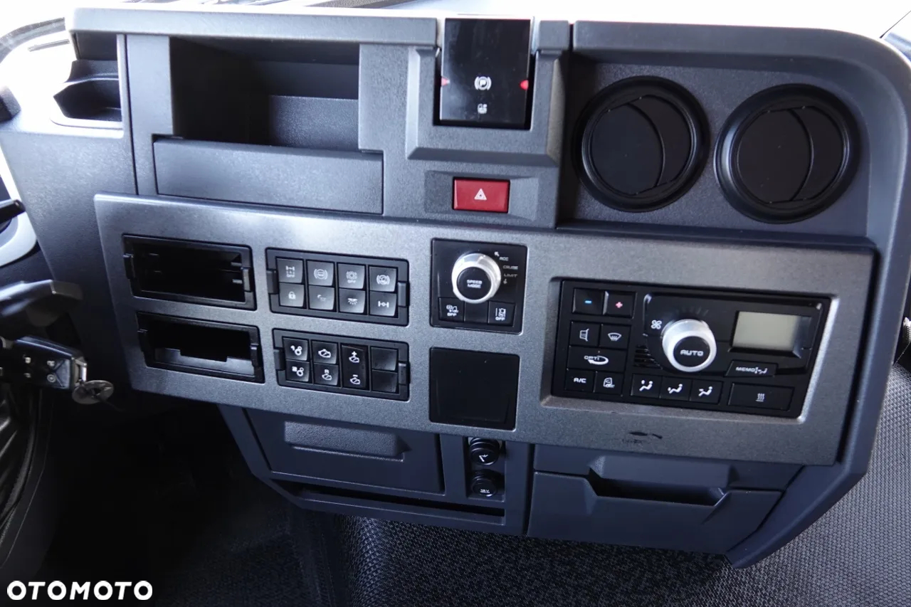 Renault T 440 / 13 LITROWY / RETARDER / KLIMA POSTOJOWA /  ALUFELGI / SPROWADZONA / PO KONTRAKCIE SERWISOWYM - 30