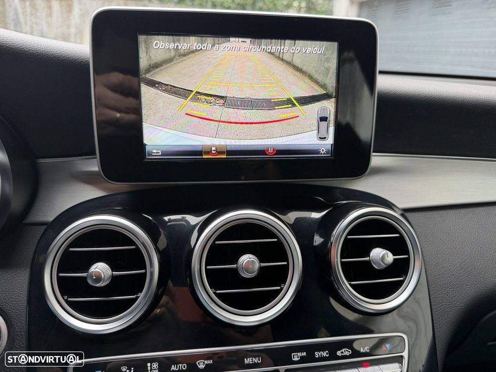 Mercedes-Benz GLC 220 d 4Matic 9G-TRONIC AMG Line - 12