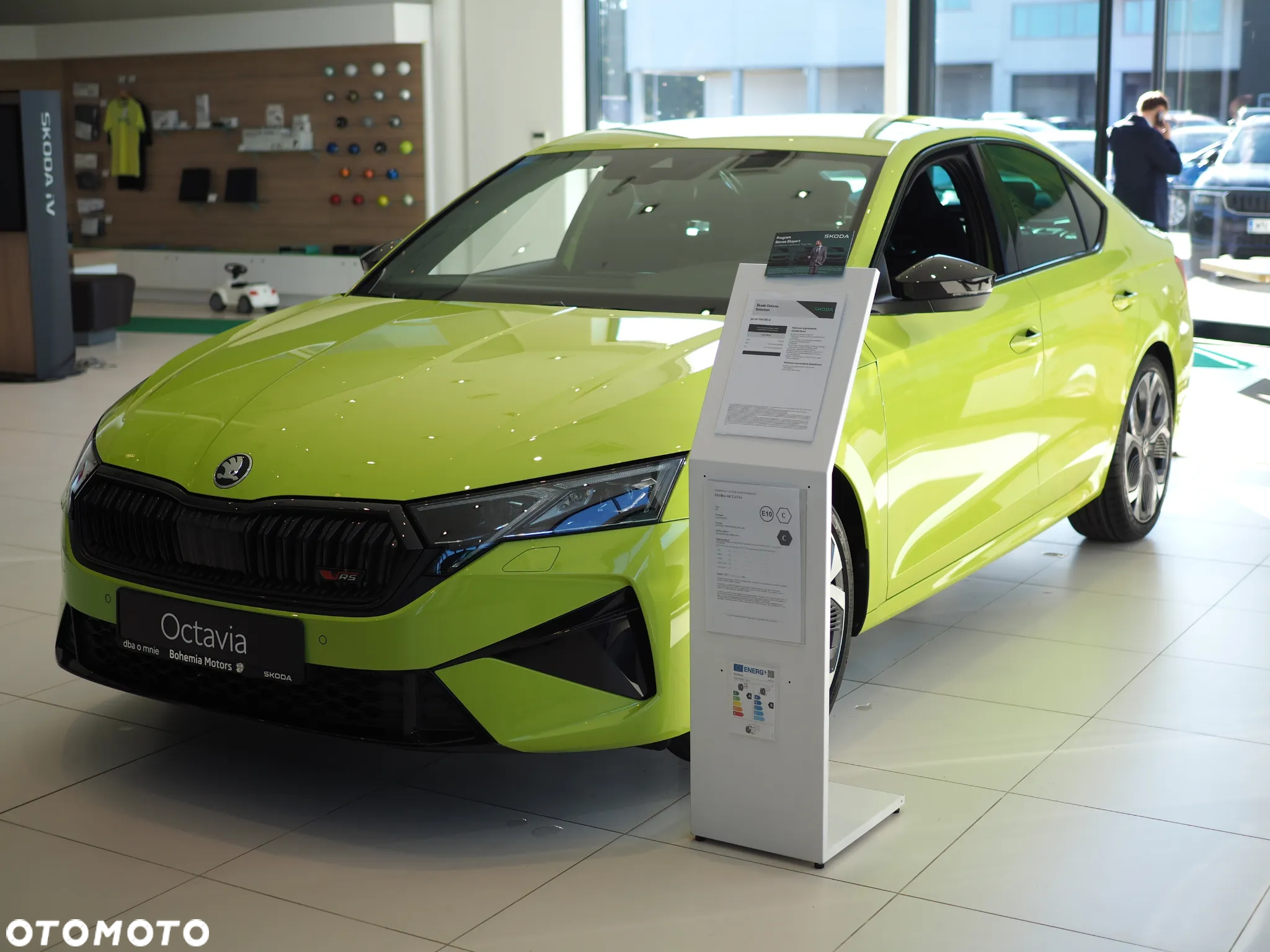 Skoda Octavia 2.0 TSI RS DSG - 4