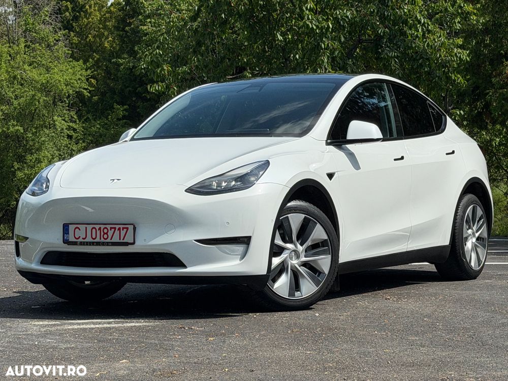 Tesla Model Y Long Range Dual Motor AWD