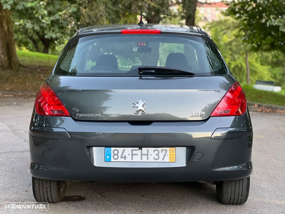 Peugeot 308 1.6 HDi Executive - 4