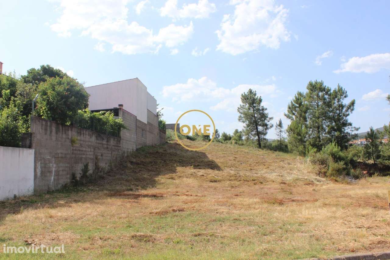 LOTE COM 1.235 m2 - Grande imagem: 4/4