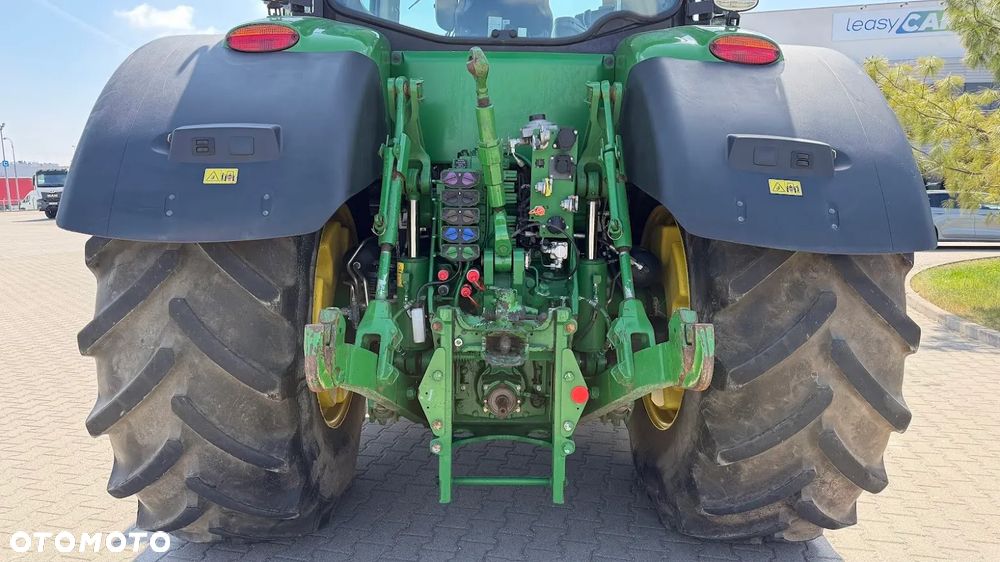 John Deere 8320R - 18