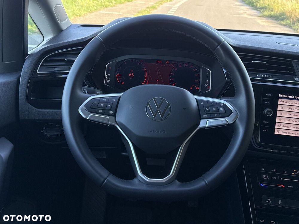Volkswagen Touran 1.5 TSI EVO Highline - 21