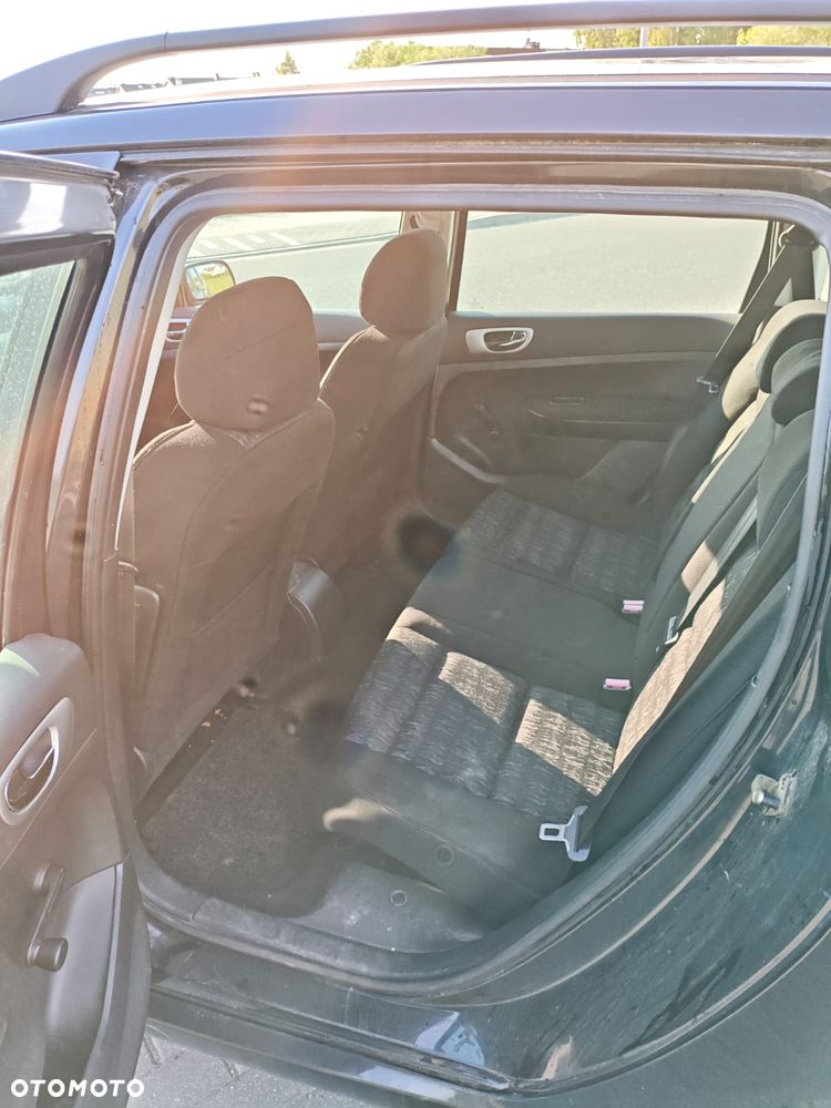 Peugeot 307 1.4 XR - 7