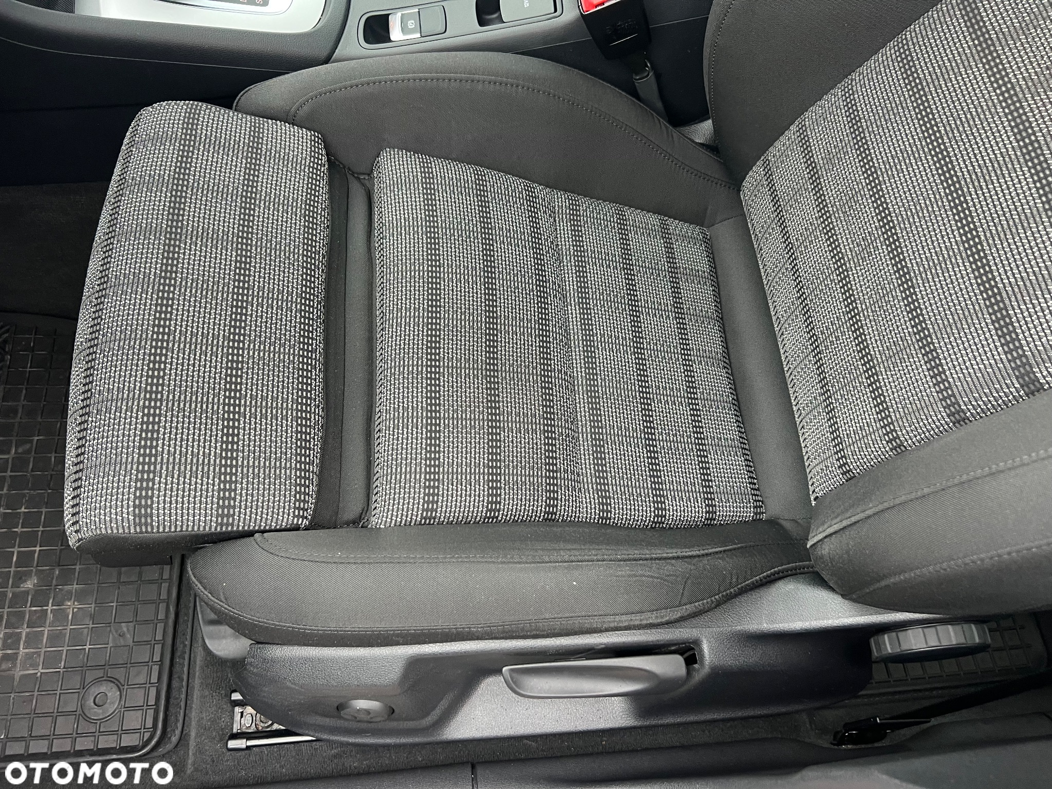 Audi Q3 2.0 TFSI Quattro Design S tronic - 36