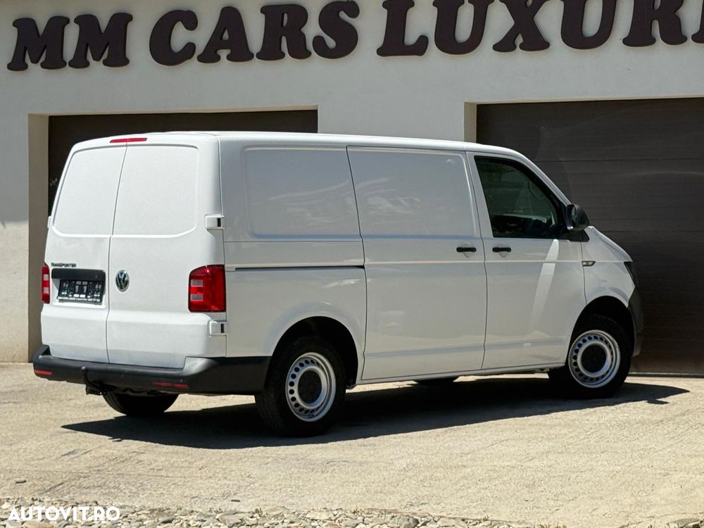 Volkswagen Transporter - 23