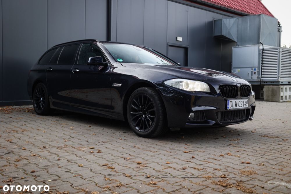 BMW 5 Series 2013 photo 2
