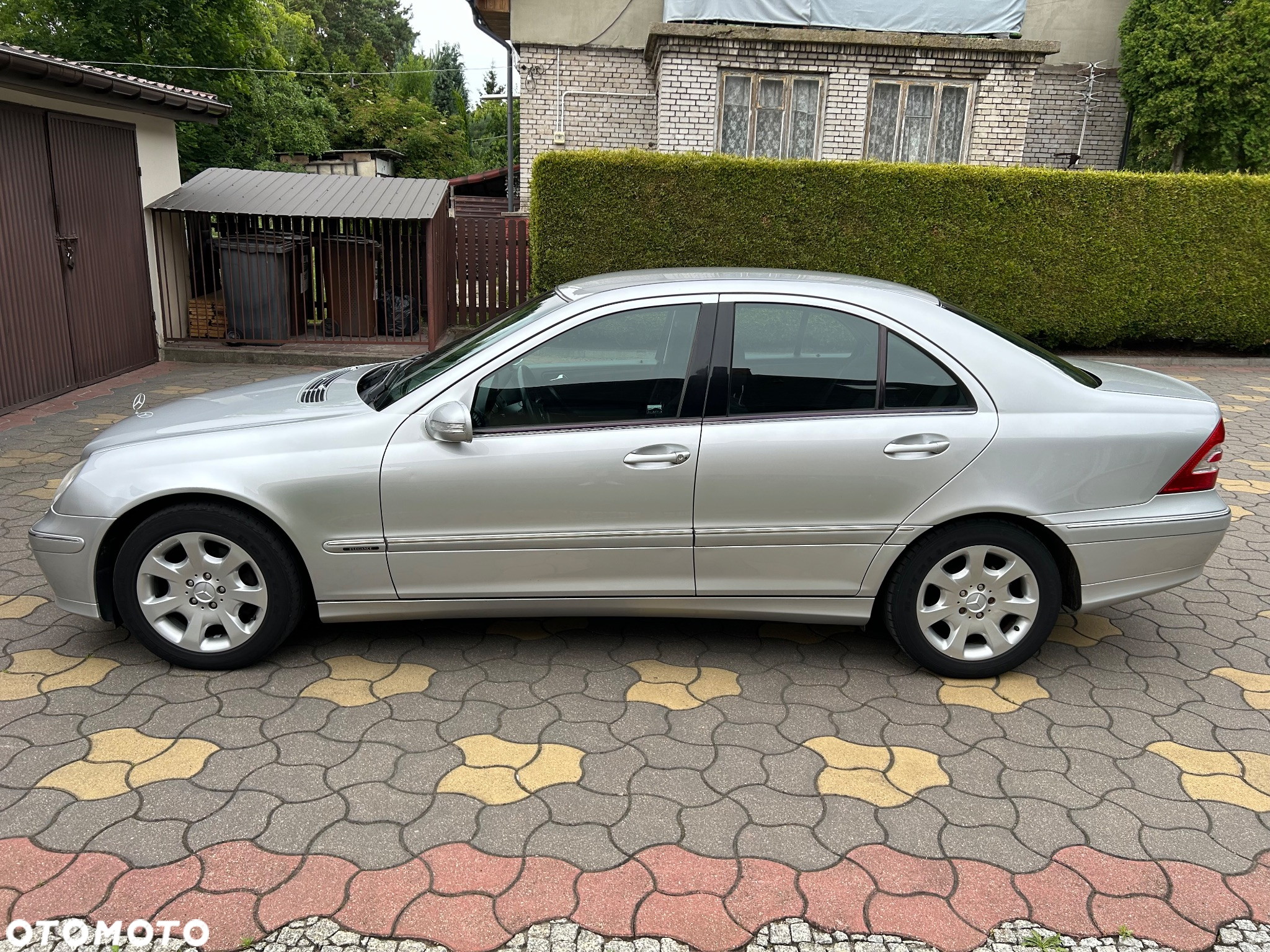 Mercedes-Benz Klasa C 180 Kompressor Elegance - 3