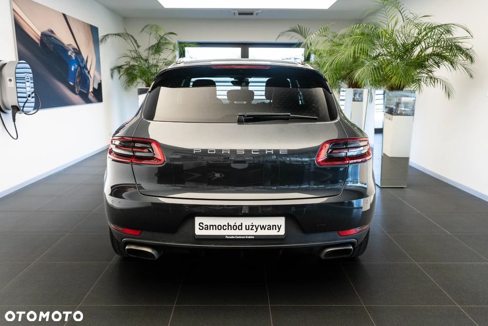Porsche Macan - 8