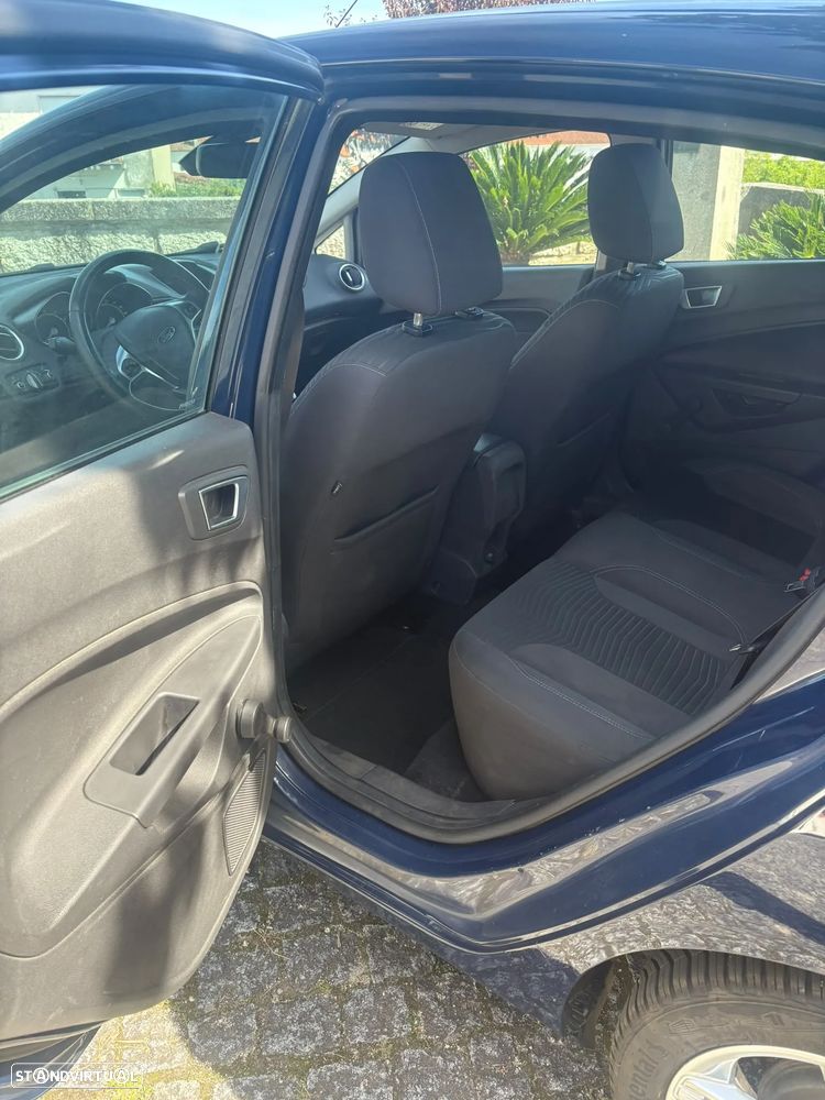 Ford Fiesta 1.0 EcoBoost Trend - 6