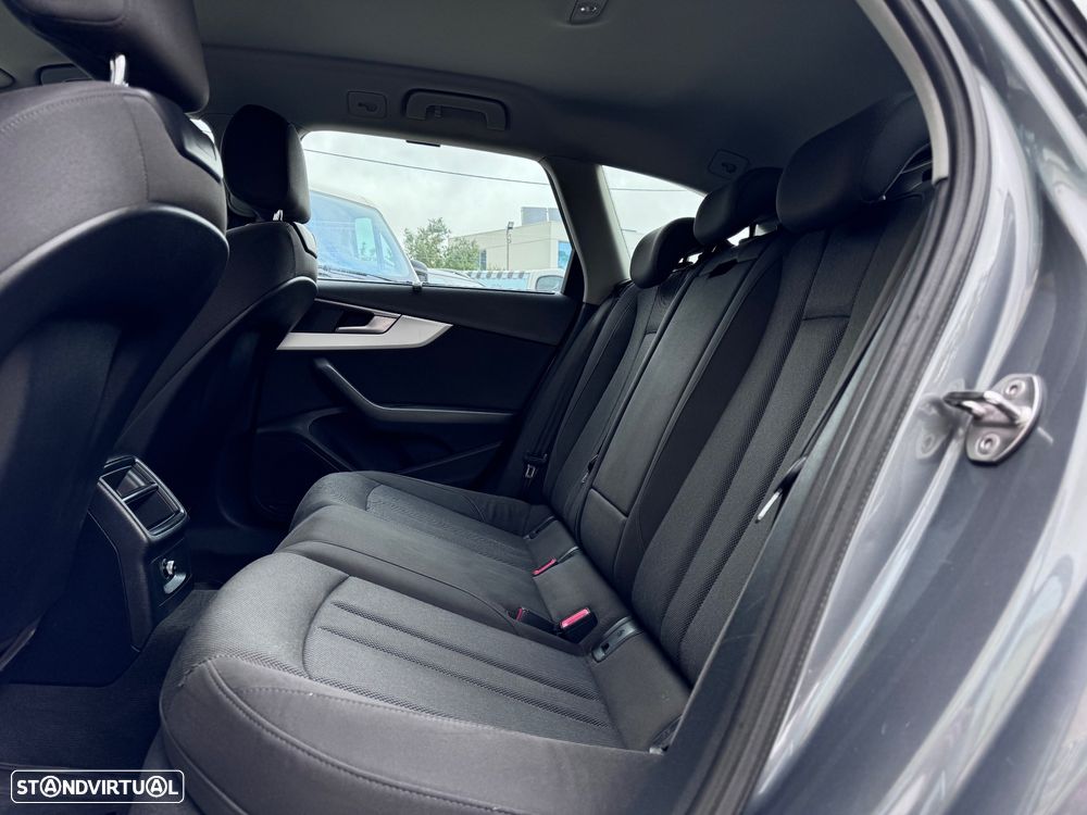 Audi A4 Avant 35 TDI Sport S tronic - 10