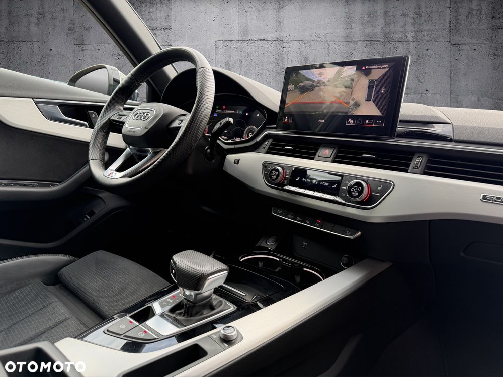 Audi A4 Avant 40 TDI quattro S tronic S line - 11