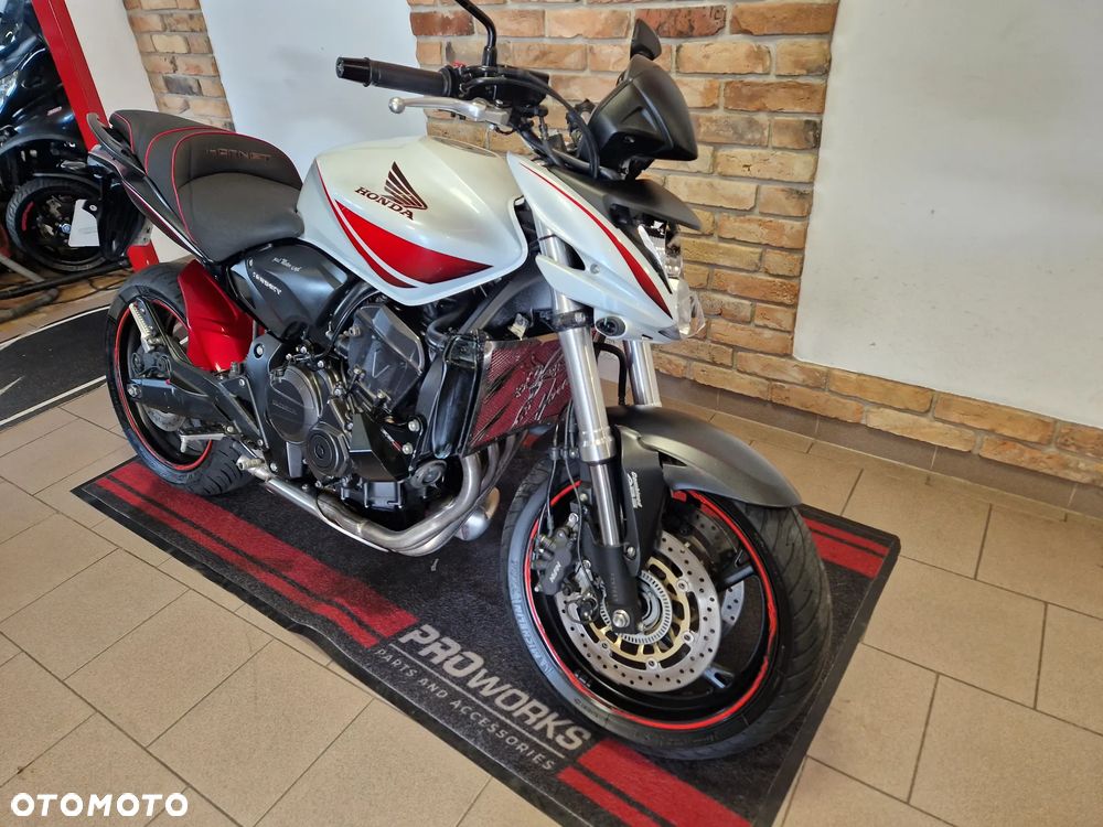 Honda Hornet - 3