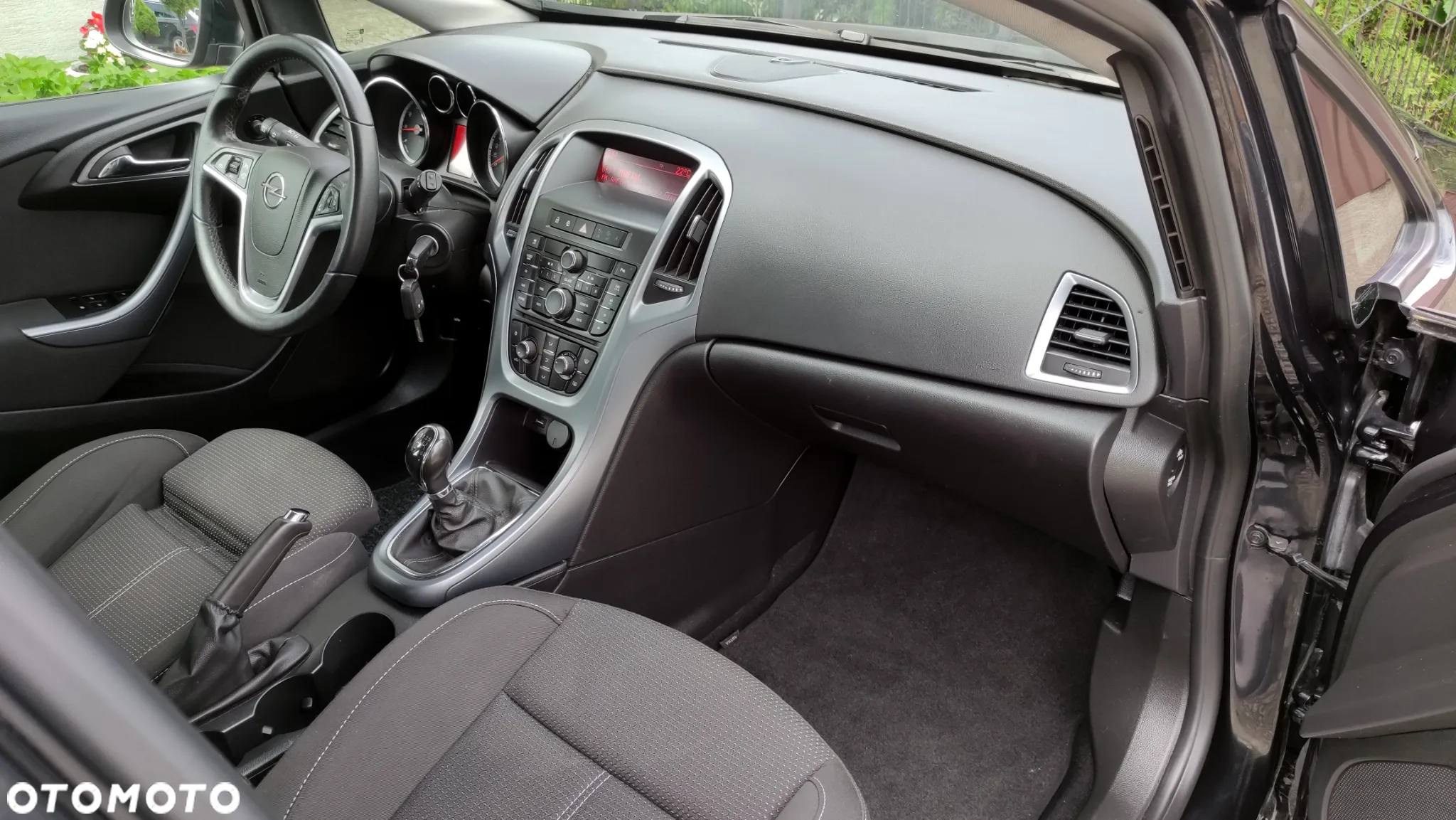 Opel Astra 1.4 Turbo Sports Tourer - 31