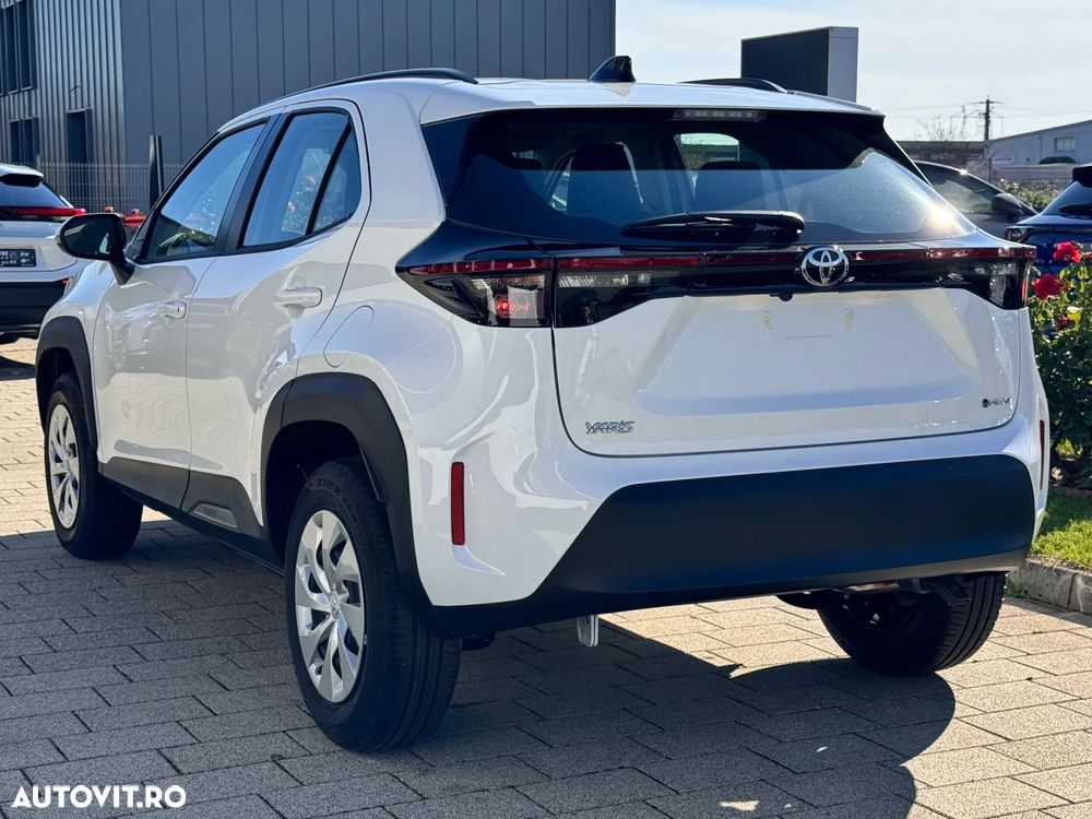 Toyota Yaris Cross 1.5 VVT-i HSD 4x2 Active - 5