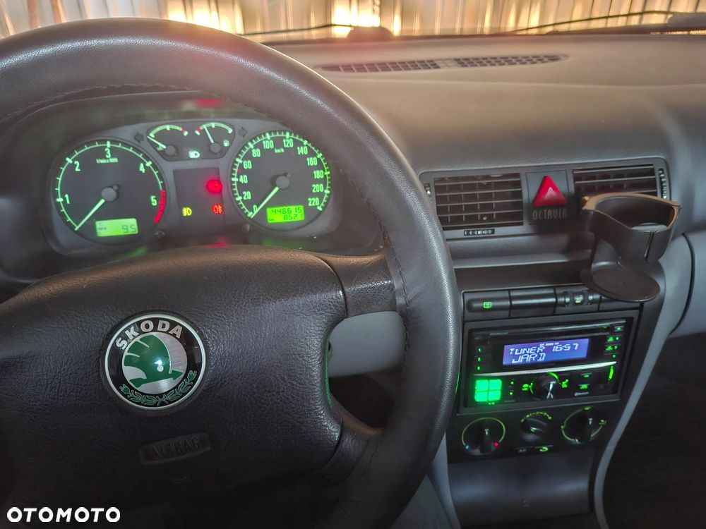 Skoda Octavia 1.9 TDI Generation I - 10