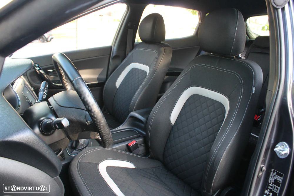 Kia Ceed 1.6 CRDi GT Line - 47