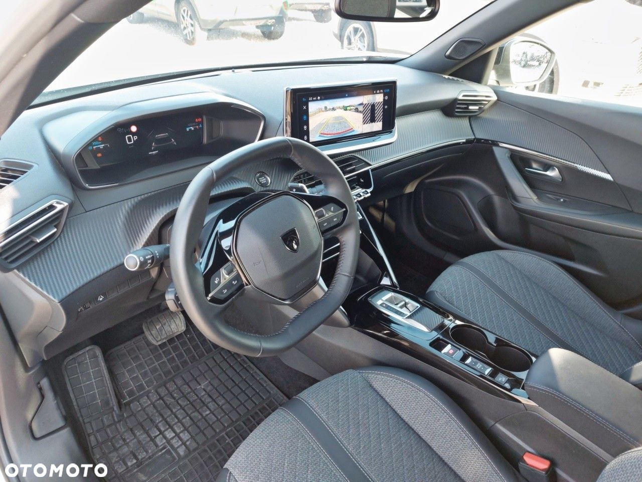 Peugeot 2008 1.2 PureTech Allure Pack S&S EAT8 - 12