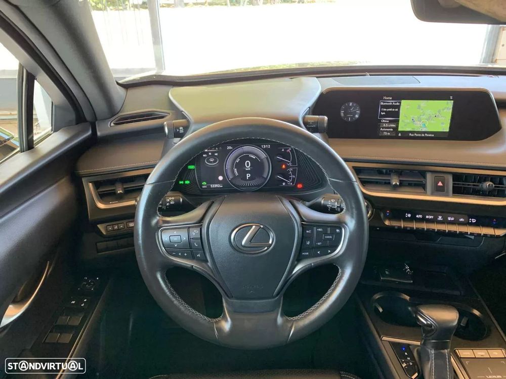 Lexus UX 250h Executive+ - 14