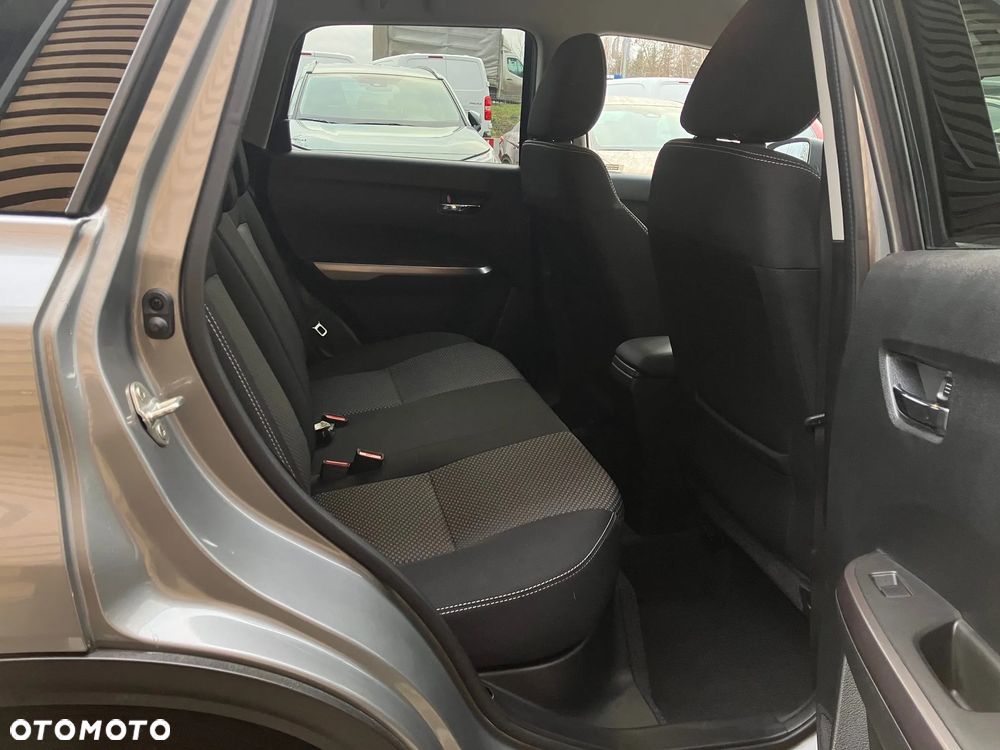 Suzuki Vitara 1.4 Boosterjet SHVS Premium 4WD - 19